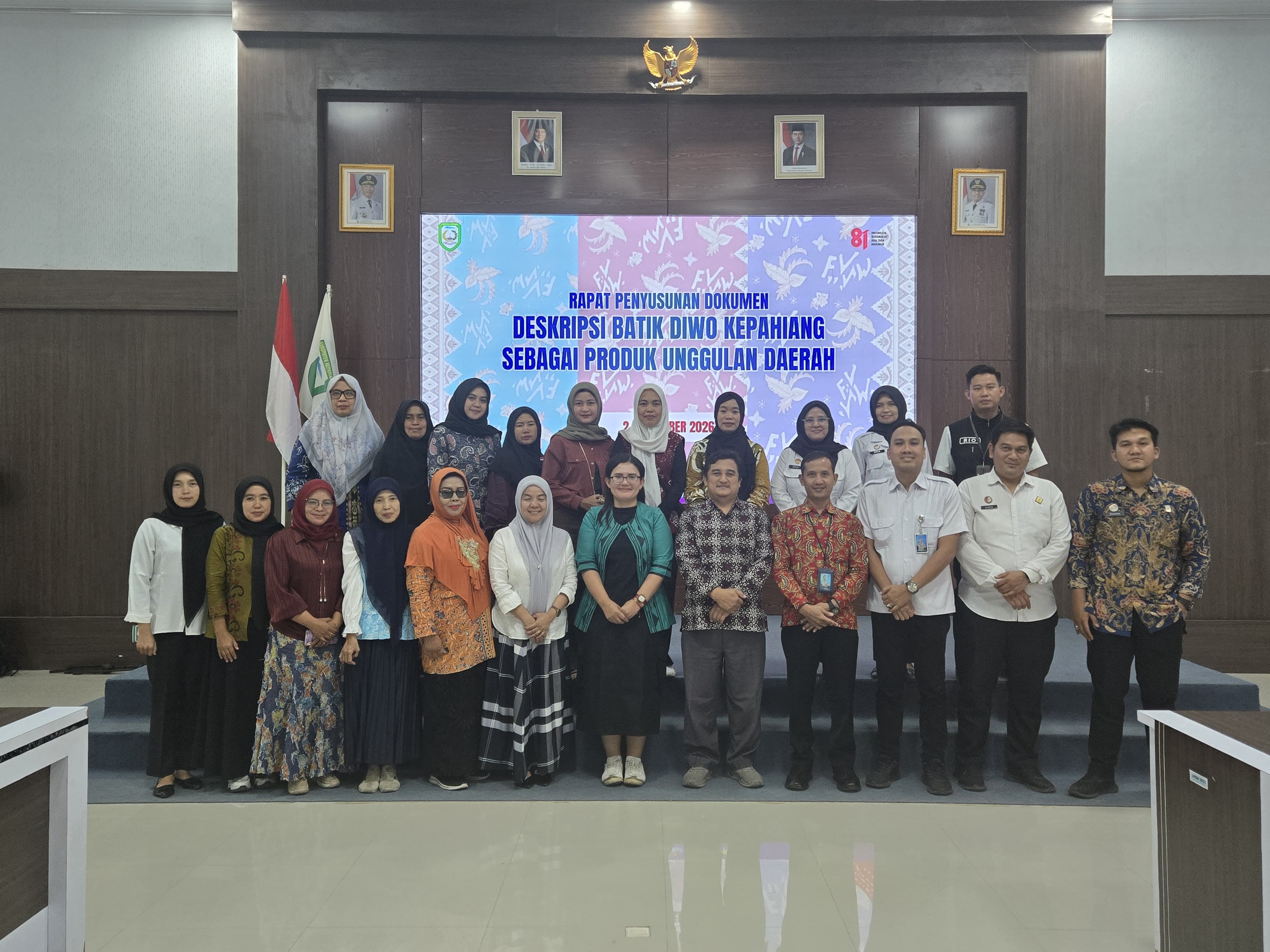 Rapat Penyusunan Dokumen Deskripsi Batik Diwo Kepahiang sebagai Produk Unggulan Daerah