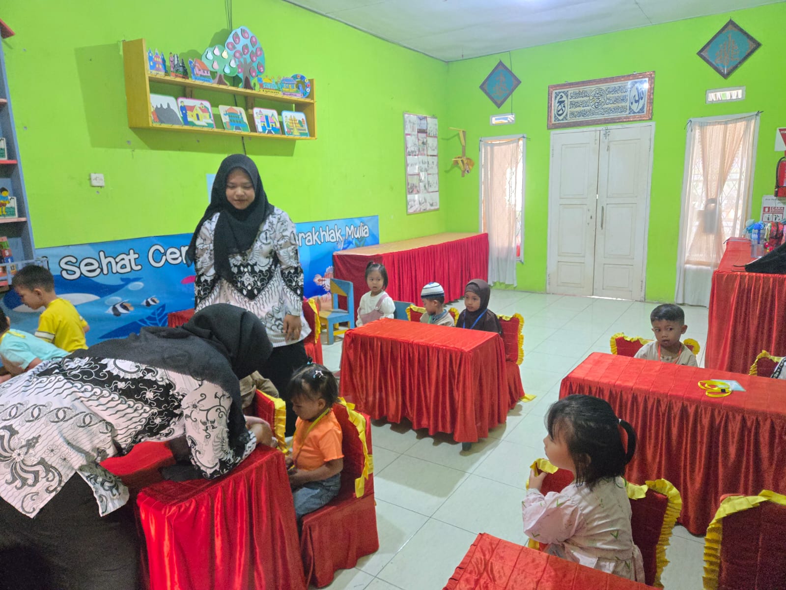 DAY 2 MPLS Perkenalan antar teman sekelas dan perkenalan (APE)